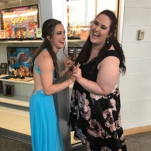 Meet your Posher, Kali